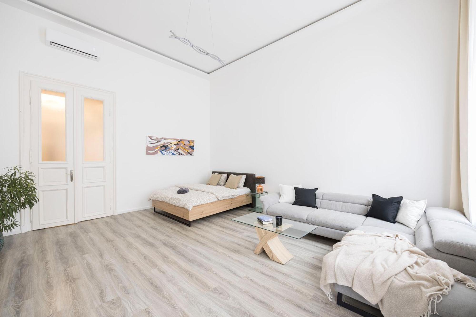 Majestic Dream Home In The Heart Of Budapest Luaran gambar